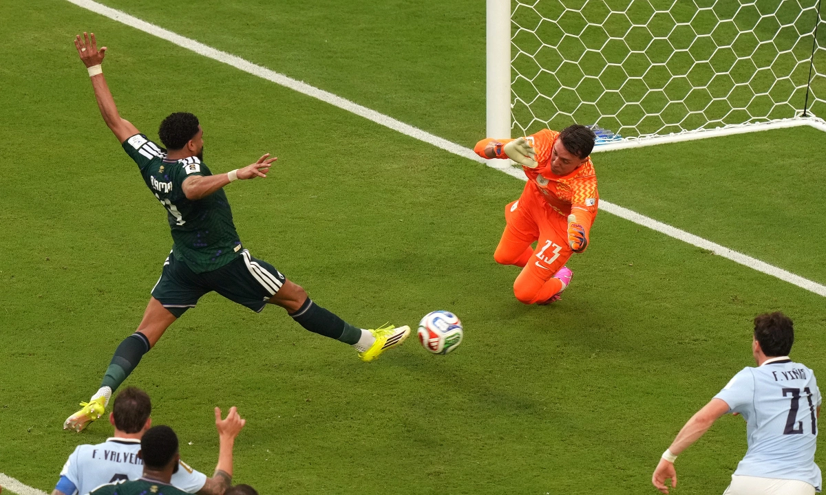 Arab Saudi 1-0 Uruguay: Cú đá bồi làm nên lịch sử, U888 cập nhật tỷ lệ cược nhanh chóng - hình ảnh - slotu888.com Arab Saudi 1-0 Uruguay: Cú đá bồi làm nên lịch sử, U888 cập nhật tỷ lệ cược nhanh chóng - hình ảnh - slotu888.com