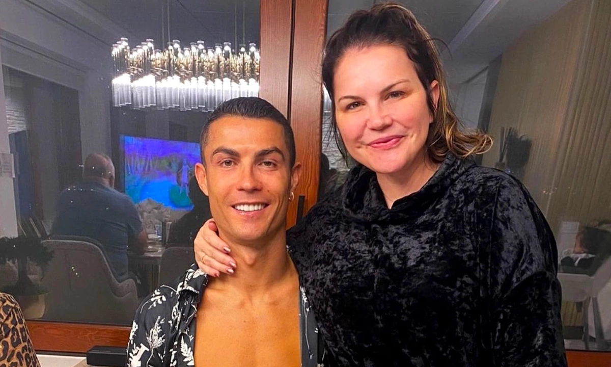 Chị gái Ronaldo chê Bồ Đào Nha thi đấu dưới sức tại World Cup 2026 - hình ảnh - slotu888.com Chị gái Ronaldo chê Bồ Đào Nha thi đấu dưới sức tại World Cup 2026 - hình ảnh - slotu888.com